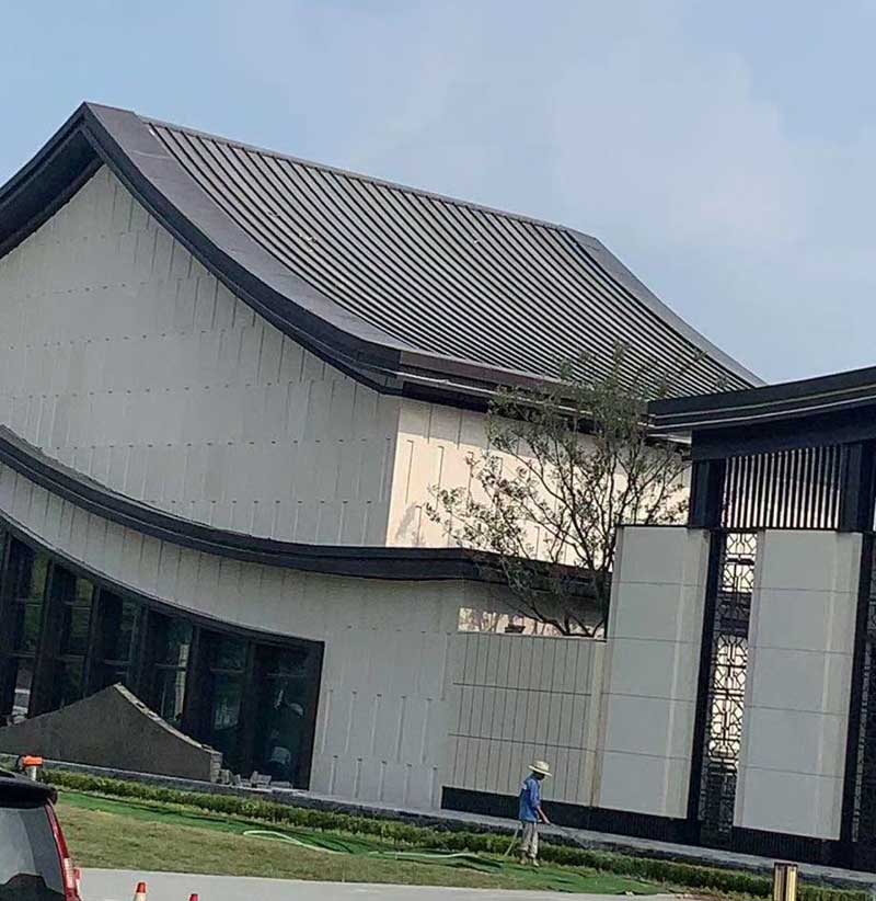 重庆金属屋面板的常见类型有哪些？